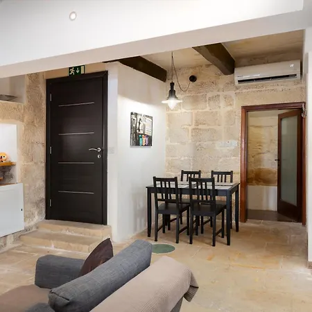 Apartment Quaint Ground Floor By The Sea Saint Julian's